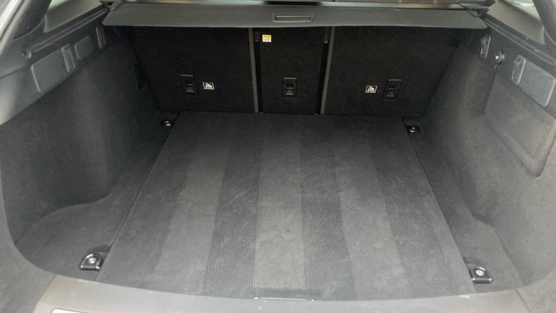 Land Rover Range Rover Velar 2.0 D240 R-Dynamic HSE 5dr Auto Diesel Estate